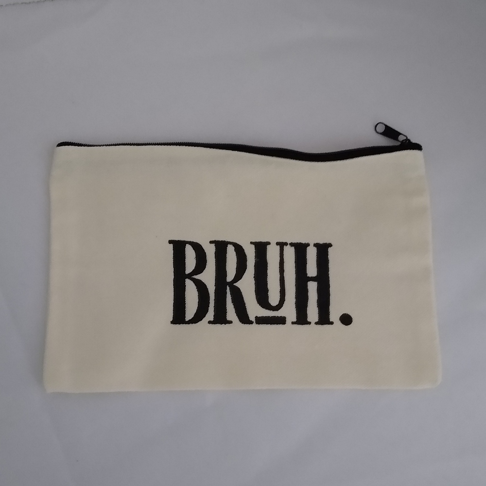 Chalk Couture zipper pouch